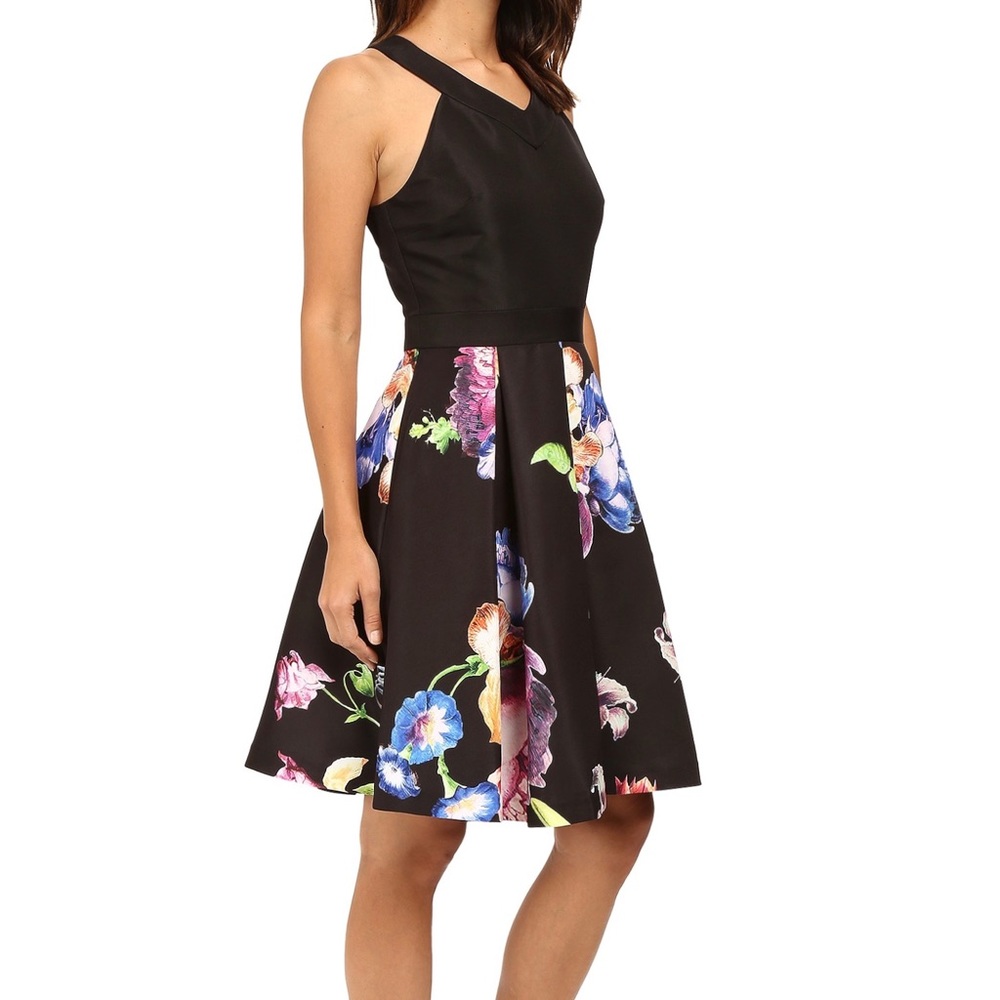 ♦️SOLD♦️Ted Baker London Illusia Floral Dress - Picture 2 of 13